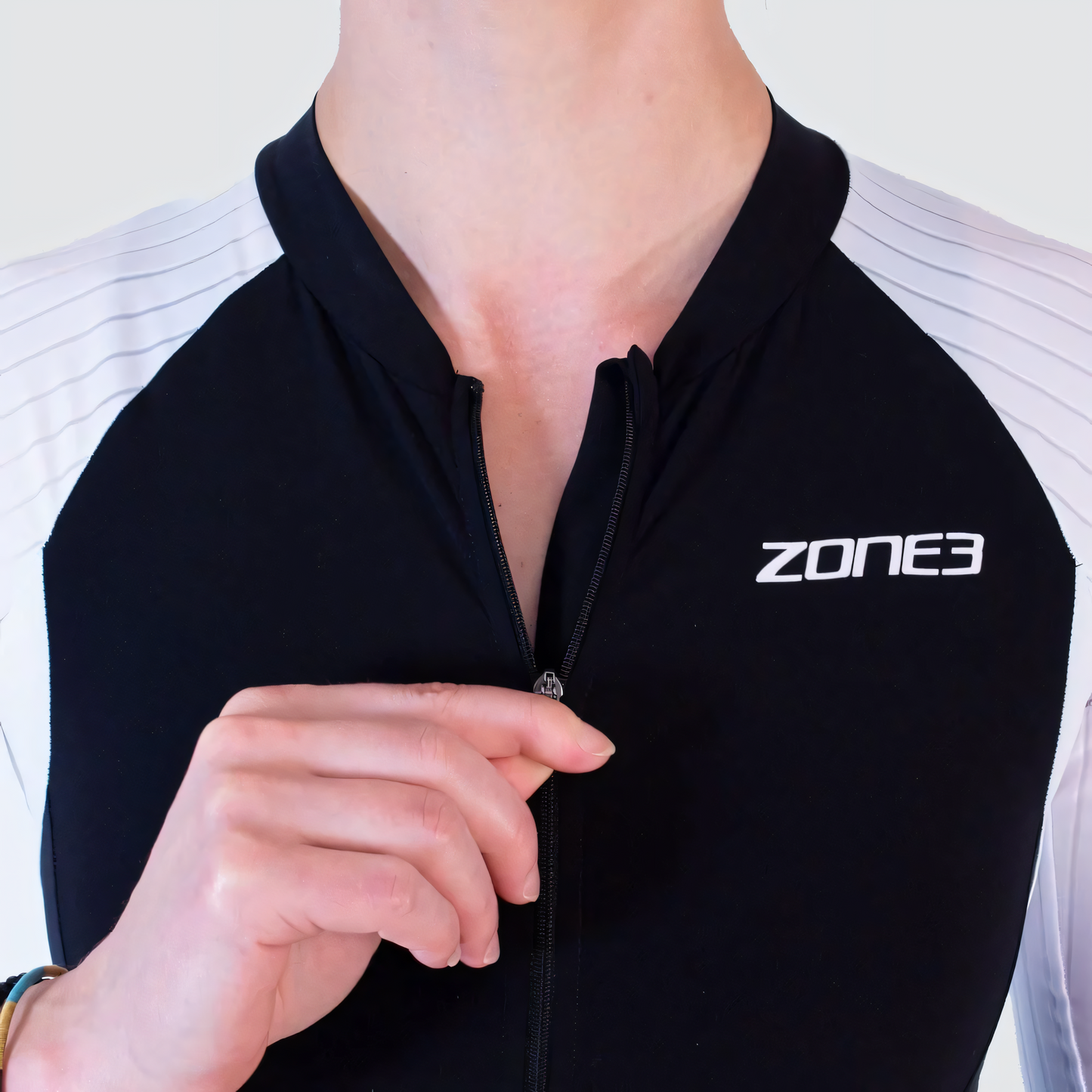 ZONE3 Women's Lava Long Distance Full Zip Short Sleeve Trisuit